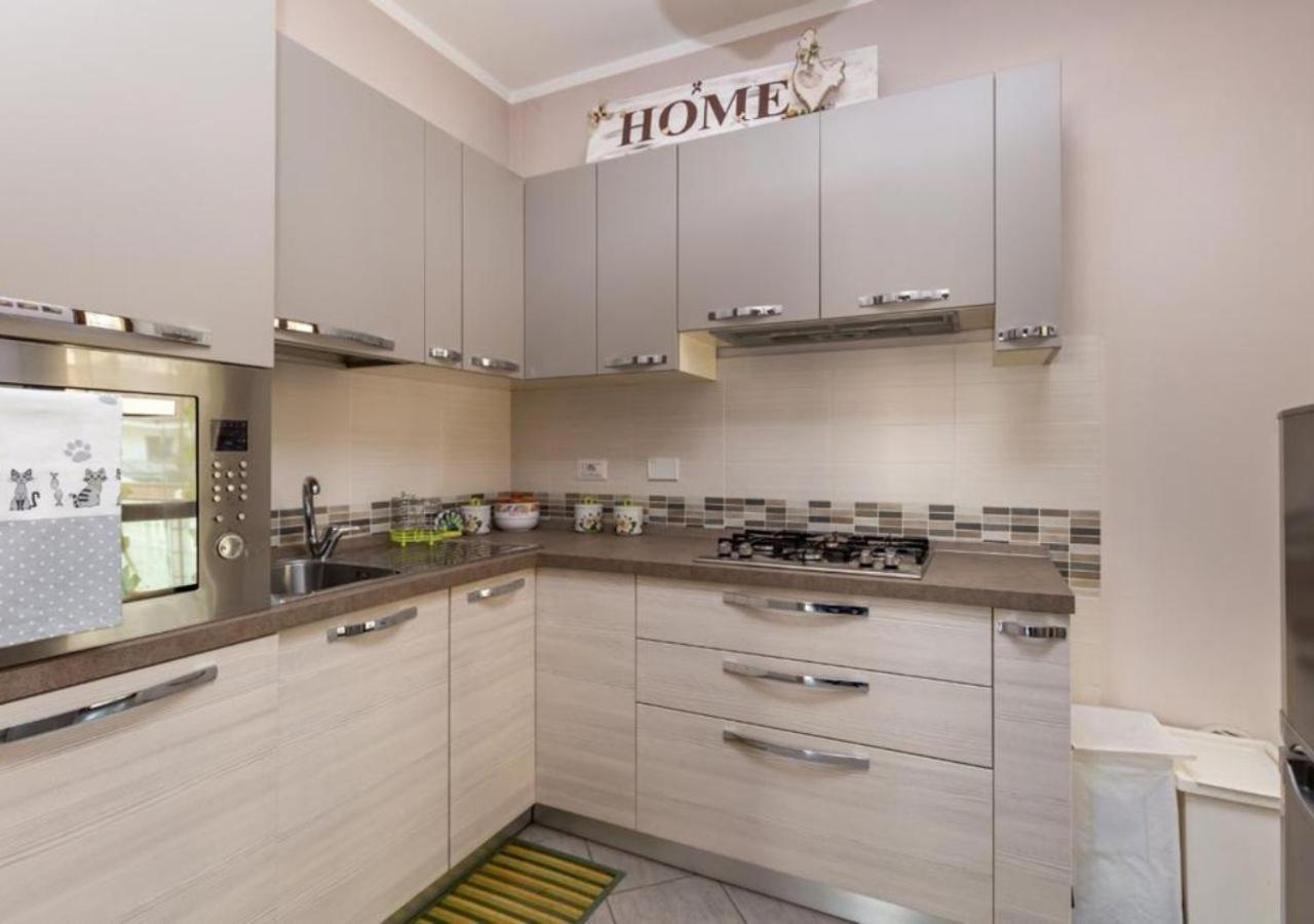 Comfy Cozy Apartment Close To Metro ตูริน ภายนอก รูปภาพ