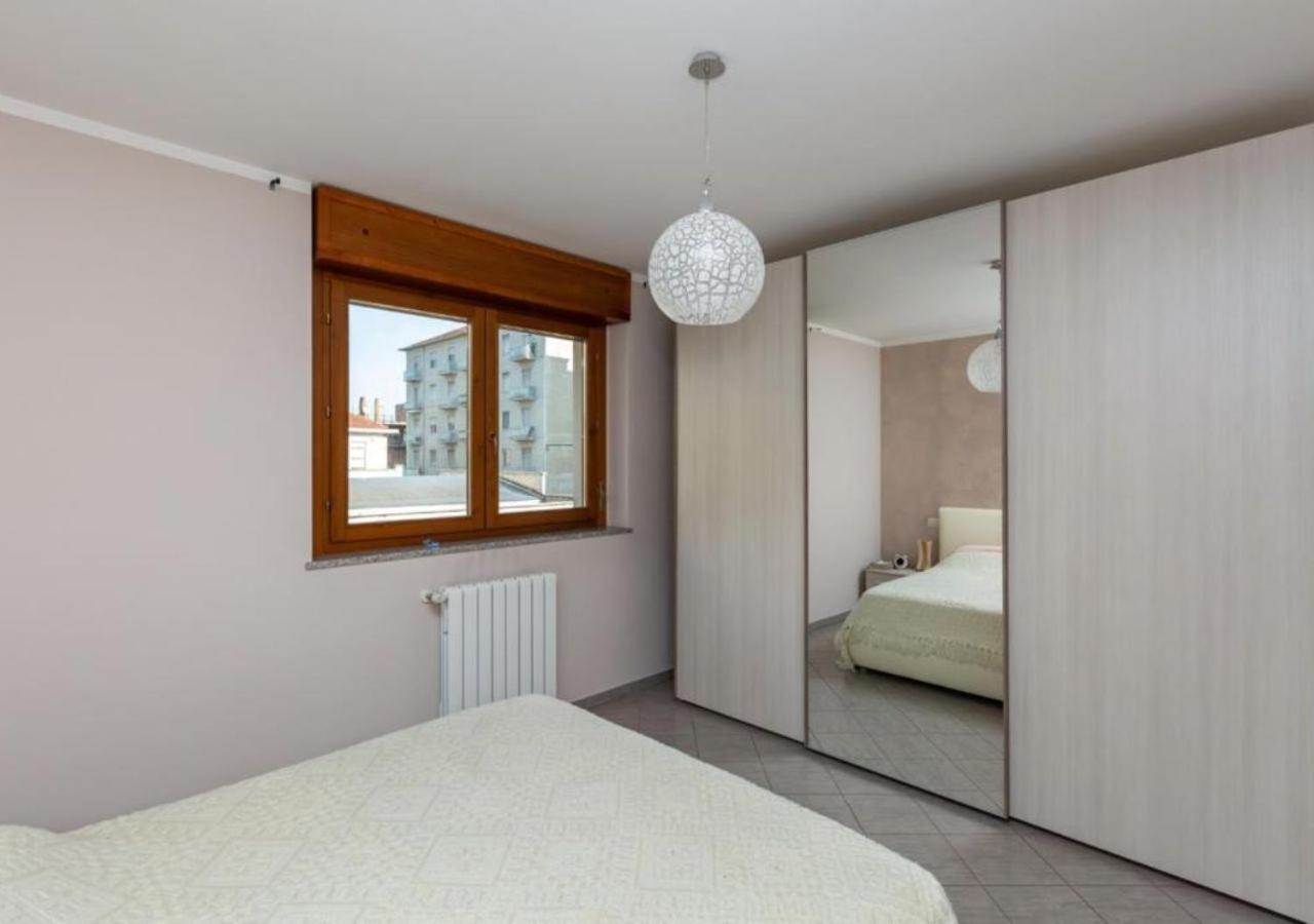 Comfy Cozy Apartment Close To Metro ตูริน ภายนอก รูปภาพ